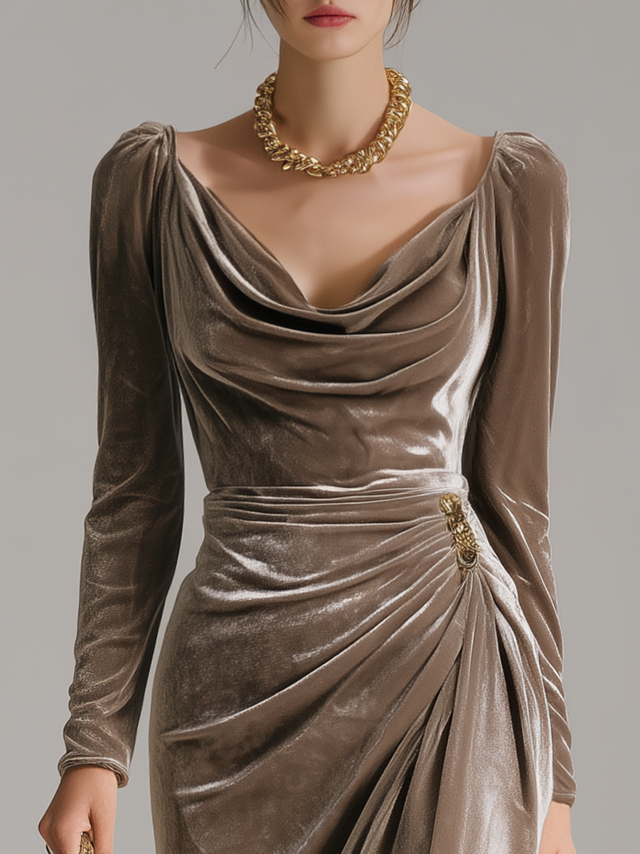 Edles Damen Midikleid in glänzender Samt-Optik, langärmlig & figurbetont, ideal für Abendgarderobe.