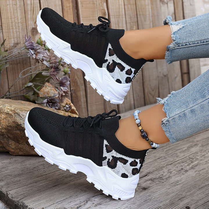 Rosa Damen Sneaker Ronja, mit weicher Polsterung & atmungsaktivem Obermaterial.