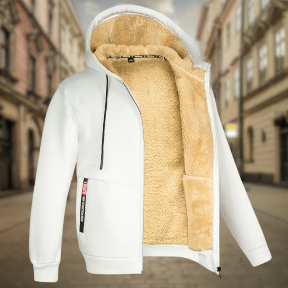 Gemütlicher Herren-Hoodie, mehrfarbig und warm für entspannte Stunden zuhause oder draußen.