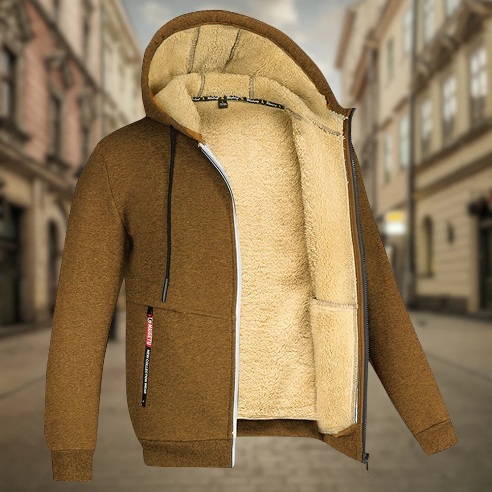Warme Reißverschluss-Kapuzenjacke für Herren. Vielseitig als Winterjacke oder lässiger Alltags-Hoodie.