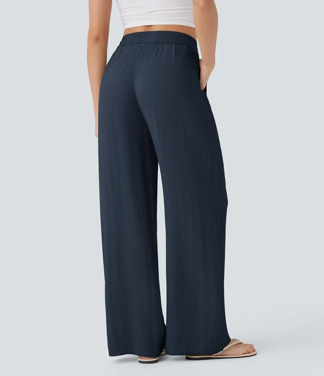 Stilvolle Damenhose weites Bein. Elegante Sommerhose mit Kordelzug, bequem für Urlaub & Alltag.