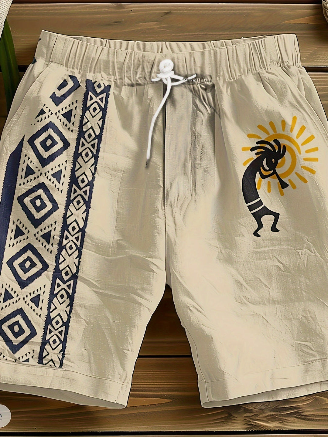Detailansicht der bequemen Herrenshorts in Khaki mit einzigartigem Ethno-Muster und Künstler-Print.