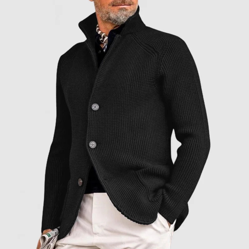 Eleganter Herren-Cardigan mit Knopfleiste; vielseitige Oberbekleidung für Alltag und Lagenlook.