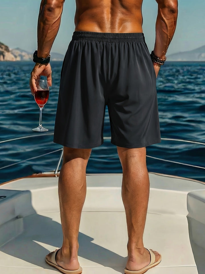 Stilvolle Herren Ombre Badeshorts für Strand, Pool & Freizeit. Bequeme kurze Sommerhose für Männer.