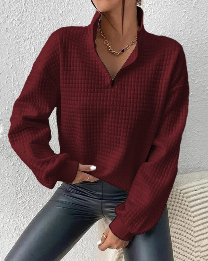 Komfortabler Damen Langarmpullover für den Herbst. Lockerer Schnitt, perfekt für Alltagsmode.