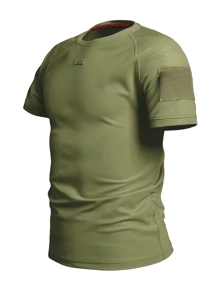 Sportliches Herren Taktik-Shirt, kurzarm, für Abenteuer & Outdoor-Aktivitäten. Mit praktischen Schultertaschen.
