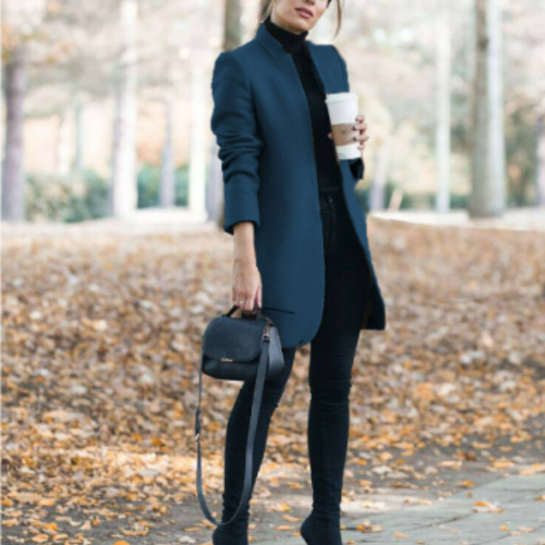 Komfortabler Damen Wintermantel Reginel mit Stehkragen. Ideal für Wintermode, Eleganz & Wärme im Winter.
