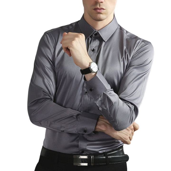 Stylisches Herren Business Hemd, schnelltrocknend, knitterarm und mit Stretch, ideal für Büro und Freizeit-Looks.