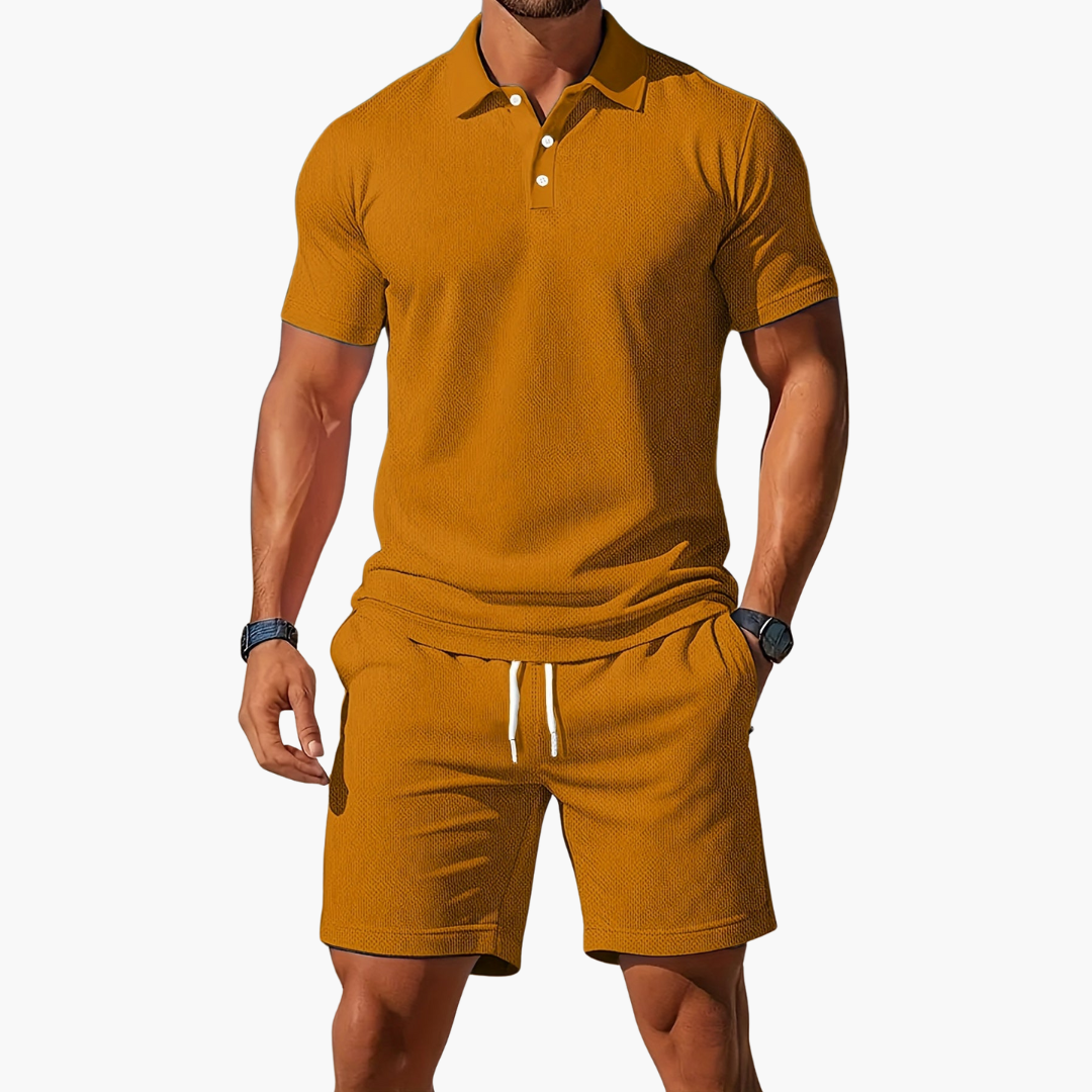 Casual Herren Sommer Set: Trendiges Polohemd & Shorts mit Knopfleiste & Kordelzugbund. Entspannt & stilvoll.