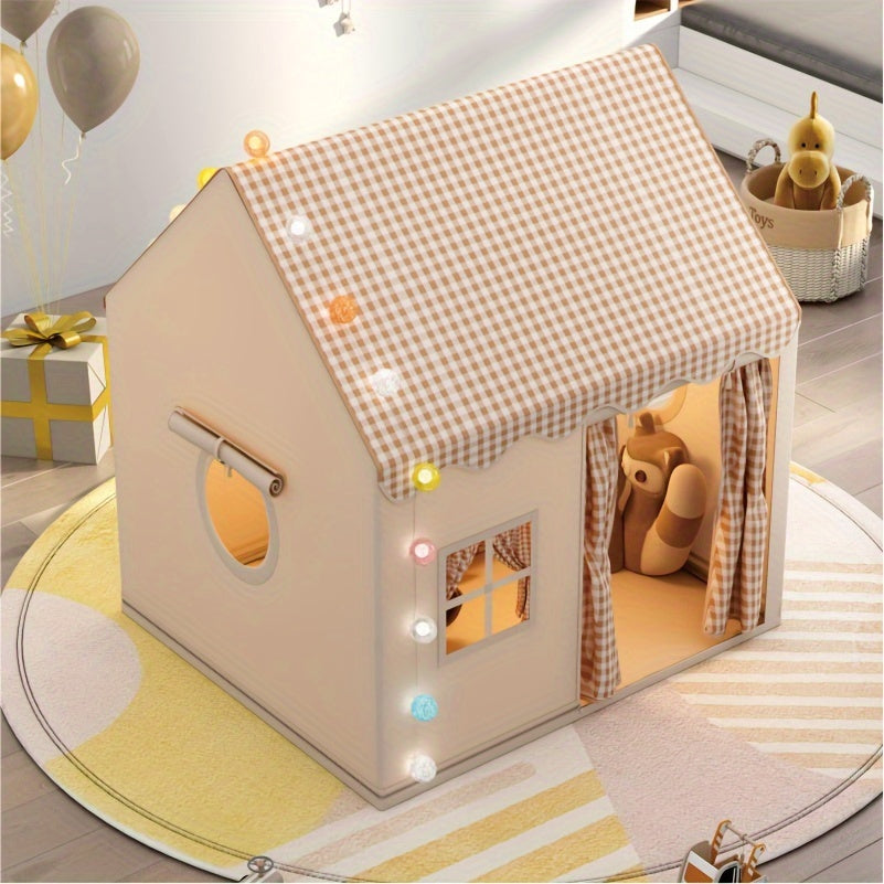Detailansicht des PlayDome Kinder-Spielhauses, ein tolles Geschenk für stundenlangen Spielspaß im Kinderzimmer.