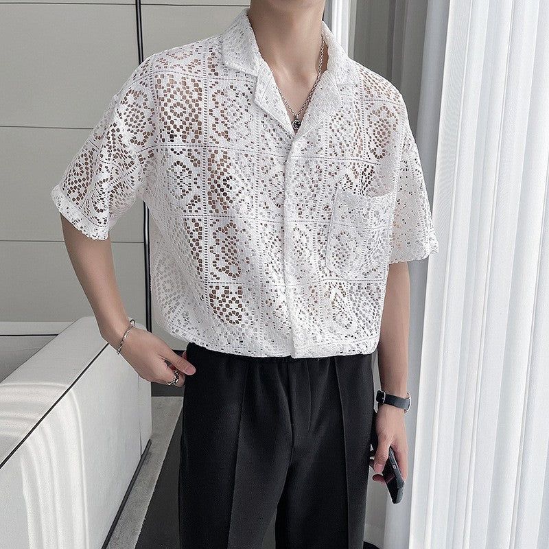 Modisches Herrenhemd mit Kuba-Kragen, ideal für den Sommer und entspannte Urlaubsoutfits.