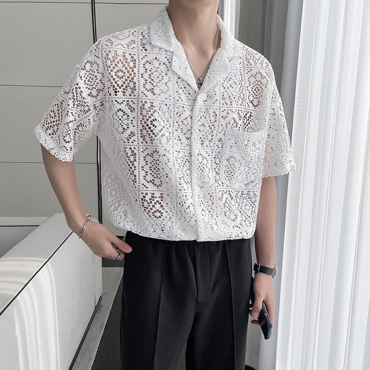 Modisches Herrenhemd mit Kuba-Kragen, ideal für den Sommer und entspannte Urlaubsoutfits.