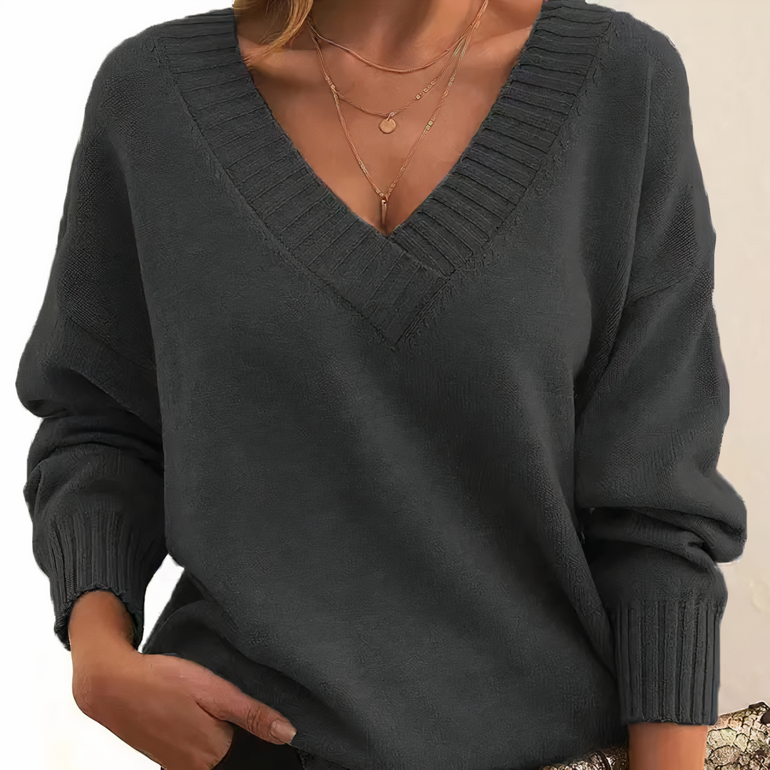 Stilvoller Damen Pullover mit V-Ausschnitt, hochwertiger Kaschmir Basic für die Herbstmode.