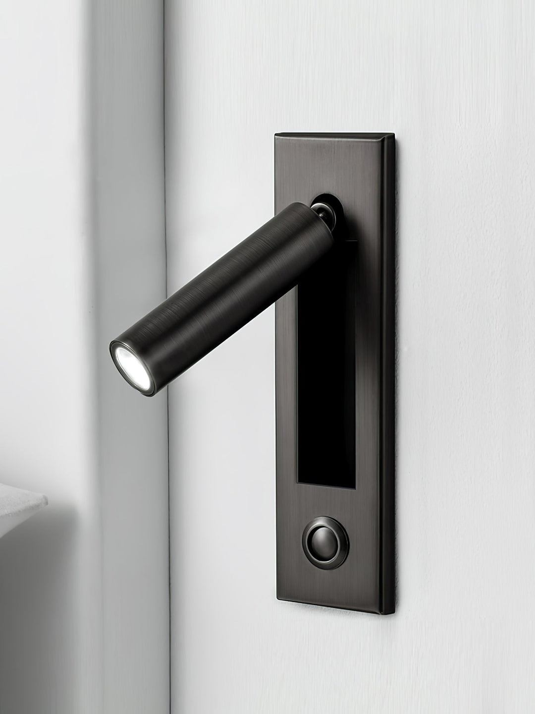 Mattschwarze LED-Wandleuchte Noxell, verstellbar, als Leselicht oder Schlafzimmerlampe geeignet.