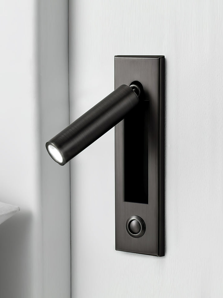 Mattschwarze LED-Wandleuchte Noxell, verstellbar, als Leselicht oder Schlafzimmerlampe geeignet.