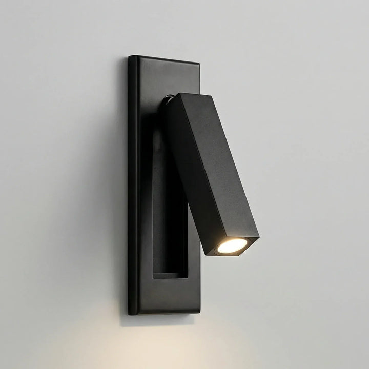 Minimalistische LED-Schlafzimmerlampe Noxell, verstellbar, in modernem Design für die Wandmontage.