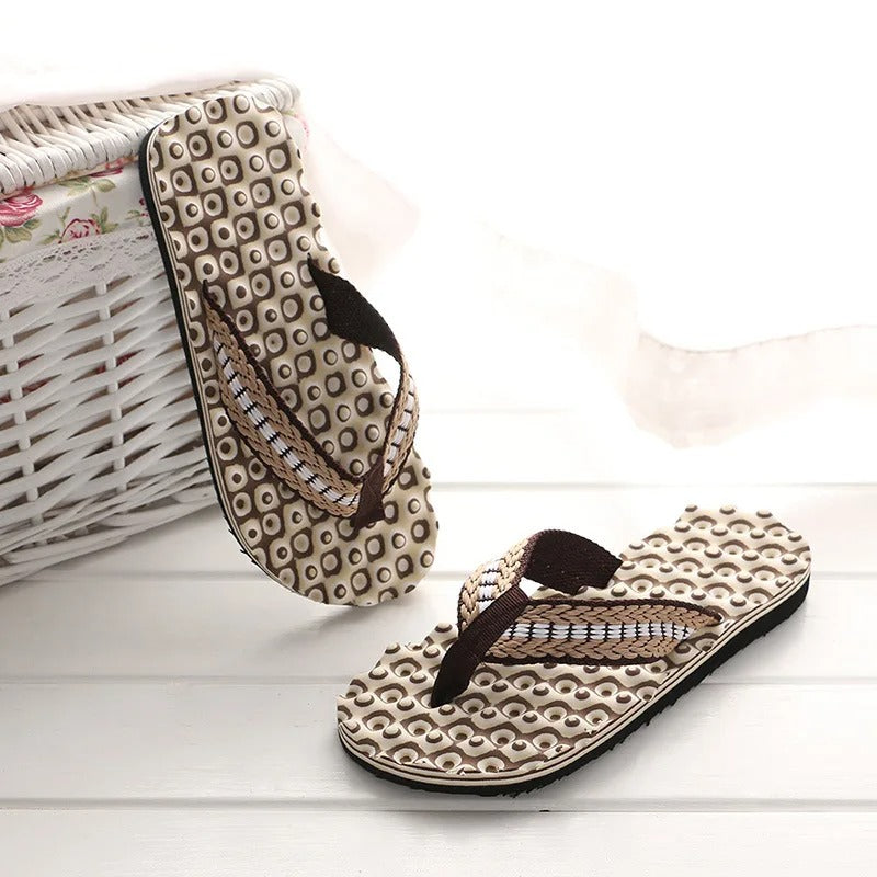 Pflegeleichte Herren Massage-Hausschuhe Luca, ideal als Strand Sandalen und Badeschuhe.