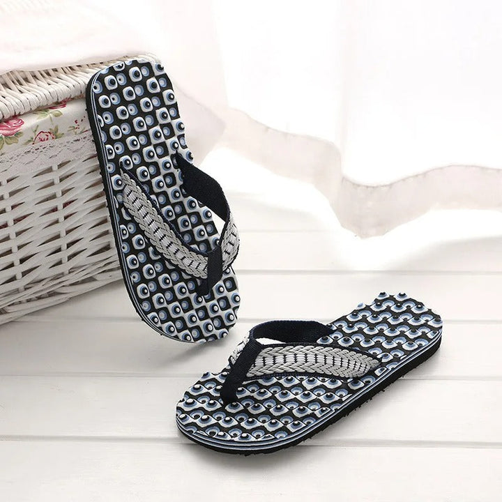Robuste Herren Badeschuhe Luca als Poolschuhe oder Strand Sandalen. Perfekt für den Sommer.