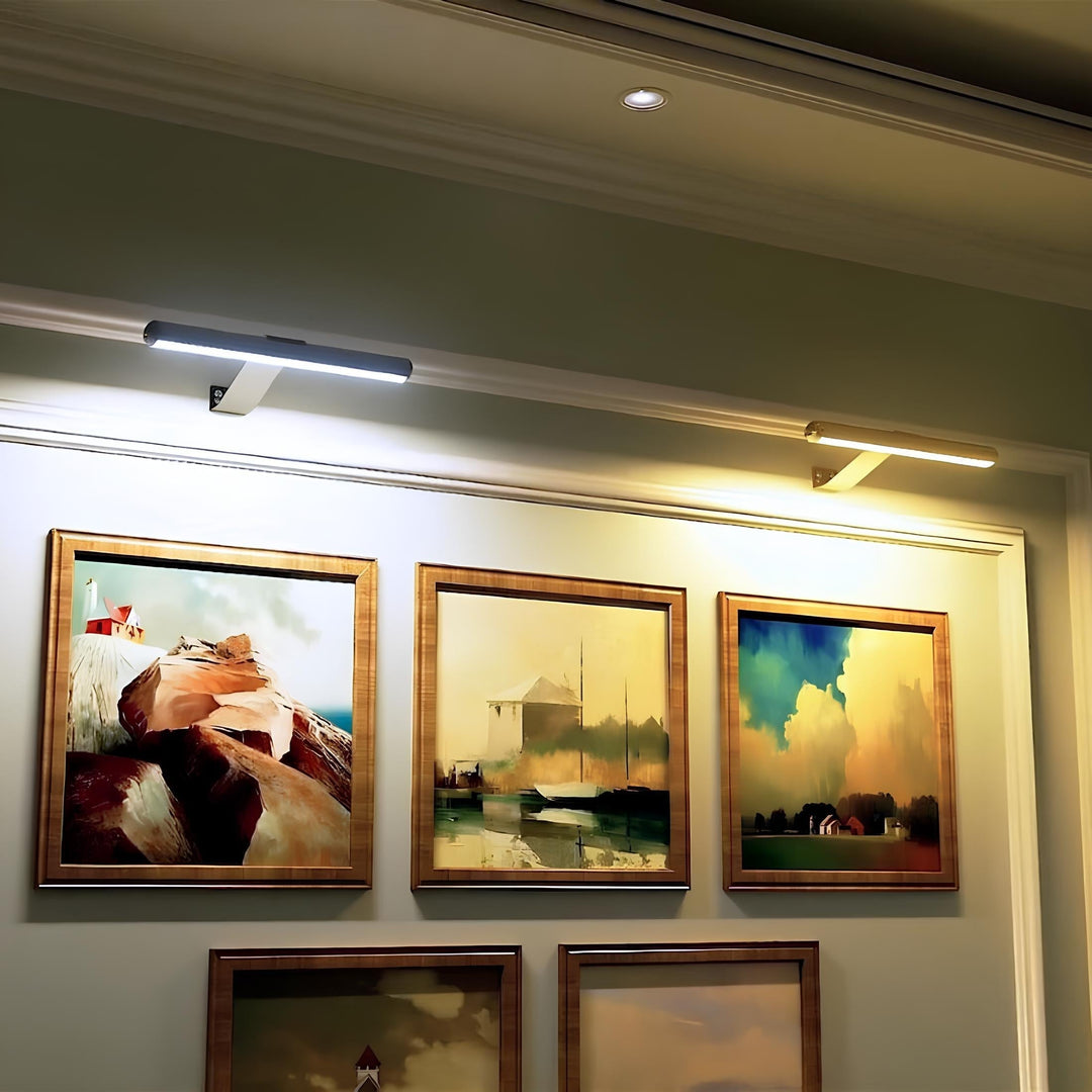 Flexible ArtBeam Bilderlampe LED, kabellos & aufladbar, perfekt zur akzentuierten Kunstbeleuchtung an Wänden.