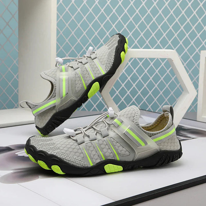 Moderne Unisex Barfuß-Wasserschuhe, schnelltrocknend. Ideal als Strandschuhe, Schwimmschuhe & Outdoorschuhe.