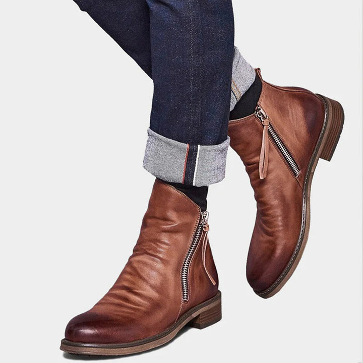 Klassische Herren Business-Stiefeletten in Schwarz oder Grau, für mühelosen Stil und hohen Tragekomfort im Alltag.