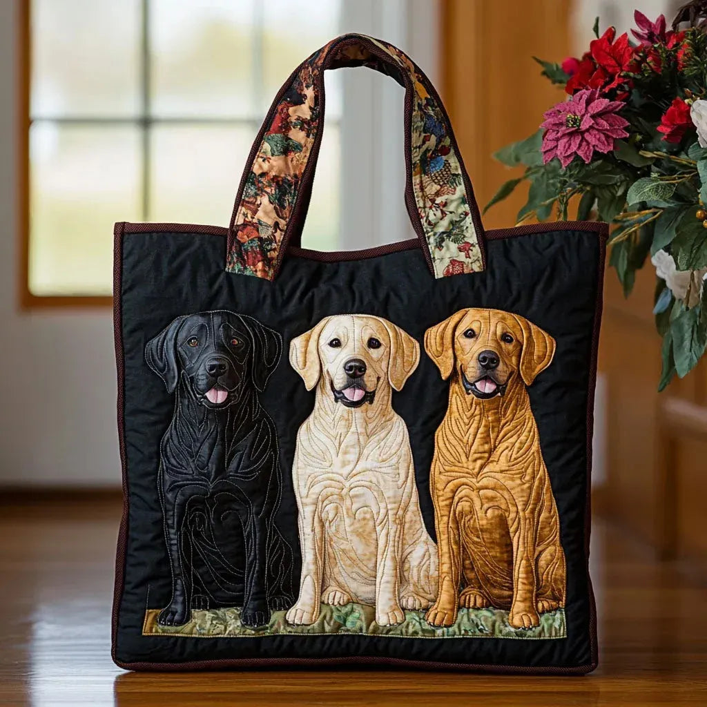 Handgefertigte Damen Stofftasche mit gepolstertem Labrador-Design, Hundemotiv, ideal für den Alltag.