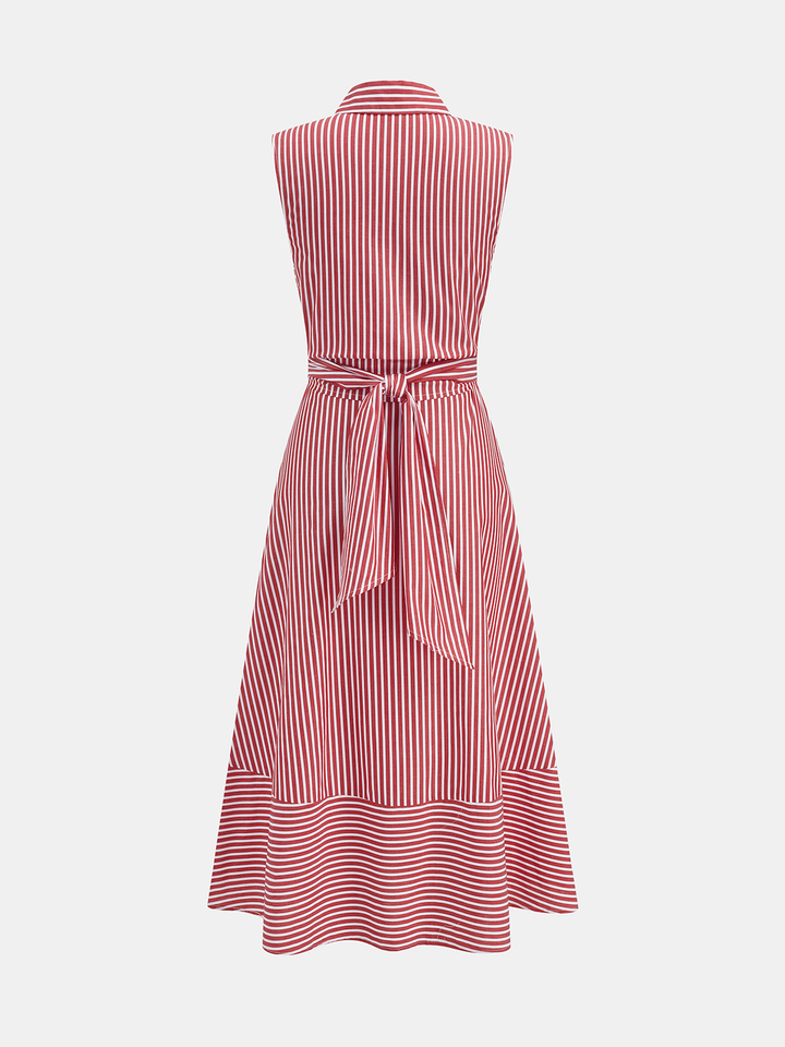 Damen-Midikleid gestreift, ärmellos, Kragen, Bindegürtel. Eleganter Schnitt für schmeichelhafte Figur.