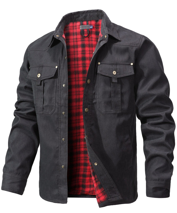 Herren Abenteuerjacke für Outdoor-Erkundungen, atmungsaktiv & robust, als perfekte Übergangsjacke.