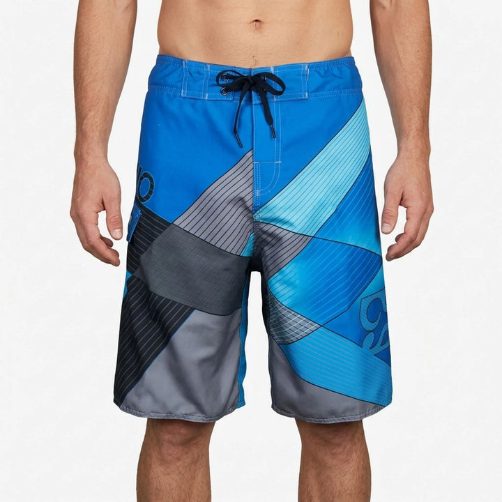 Rückenansicht der schnelltrocknenden Herren Boardshorts mit praktischer Tasche & Muster.