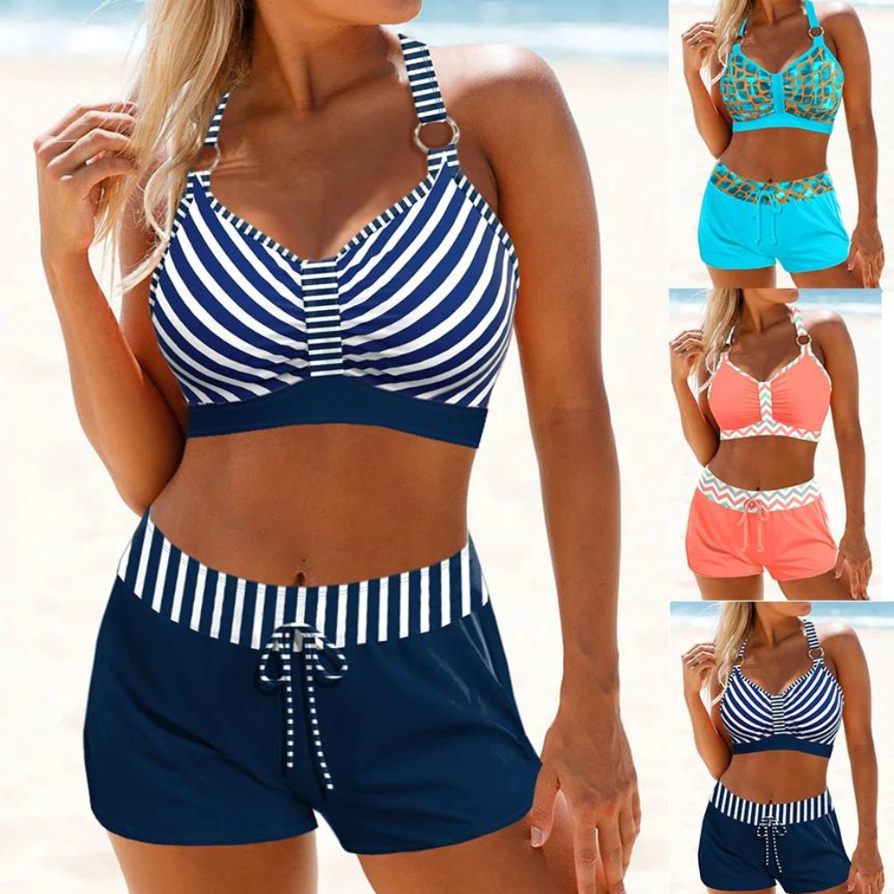 Bikini Oberteil für Damen mit V-Ausschnitt und modischen Streifen. Perfekte Strandmode für den Sommerurlaub am Meer.