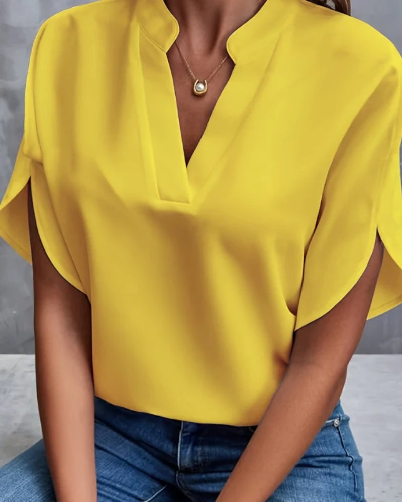 Modische Freizeitbluse für Damen mit Kurzarm, lockerem Schnitt und leichtem Stoff, ideal für den Sommer.