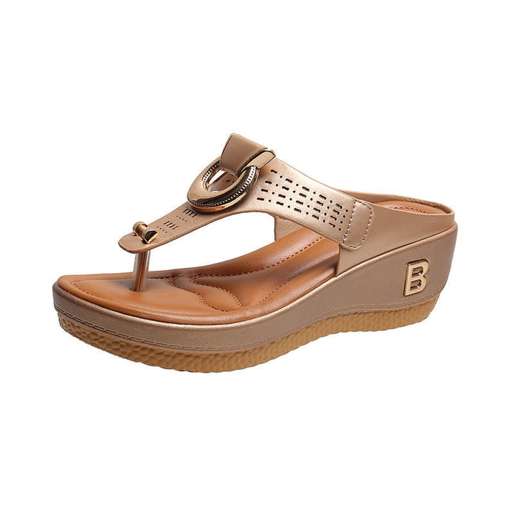 Damensandalen für den Sommer, orthopädisch geformt für Komfort. Leichte, stilvolle Urlaubsschuhe.