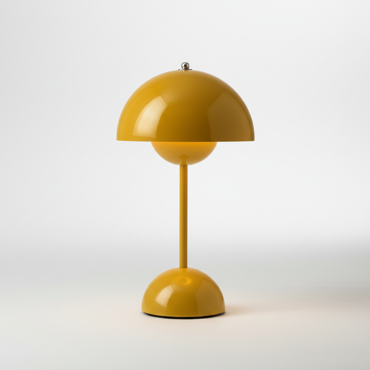 Minimalistische LED Tischleuchte MoodSphere. Berührungssensor und Farbwechsel für modernes Wohnambiente.