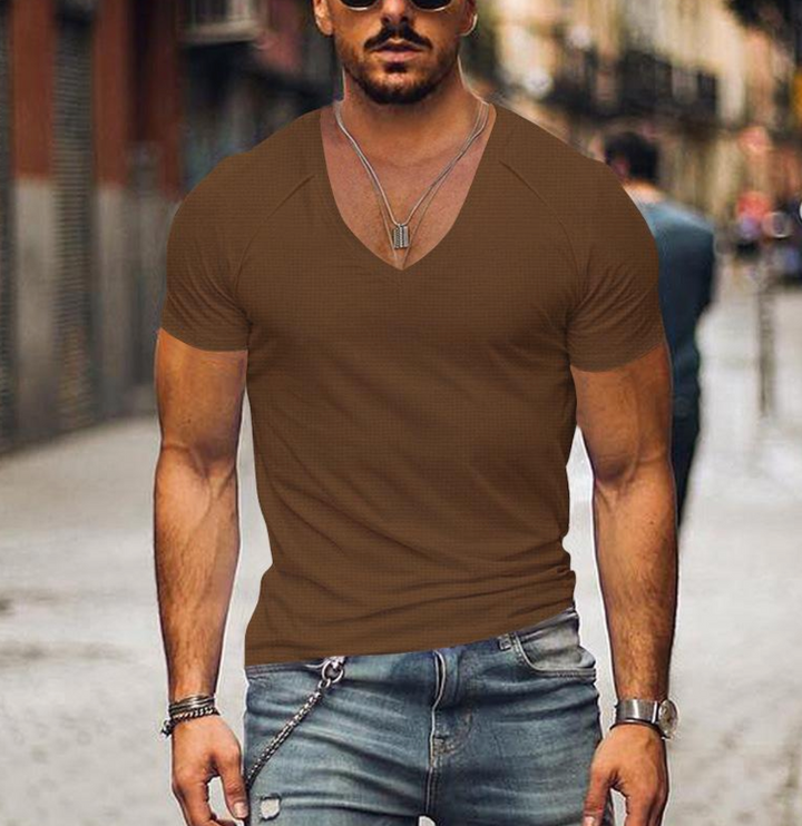 Casual Herren Kurzarm T-Shirt mit V-Ausschnitt. Optimal für den Alltagslook und bequeme Freizeitkleidung.