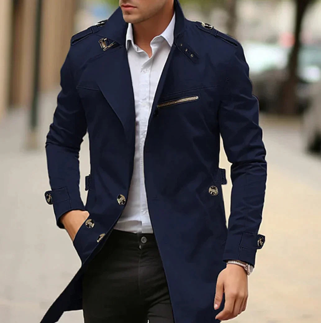 Herrenmode: Vielseitige Übergangsjacke im italienischen Stil, elegant und modern für den stilbewussten Mann.