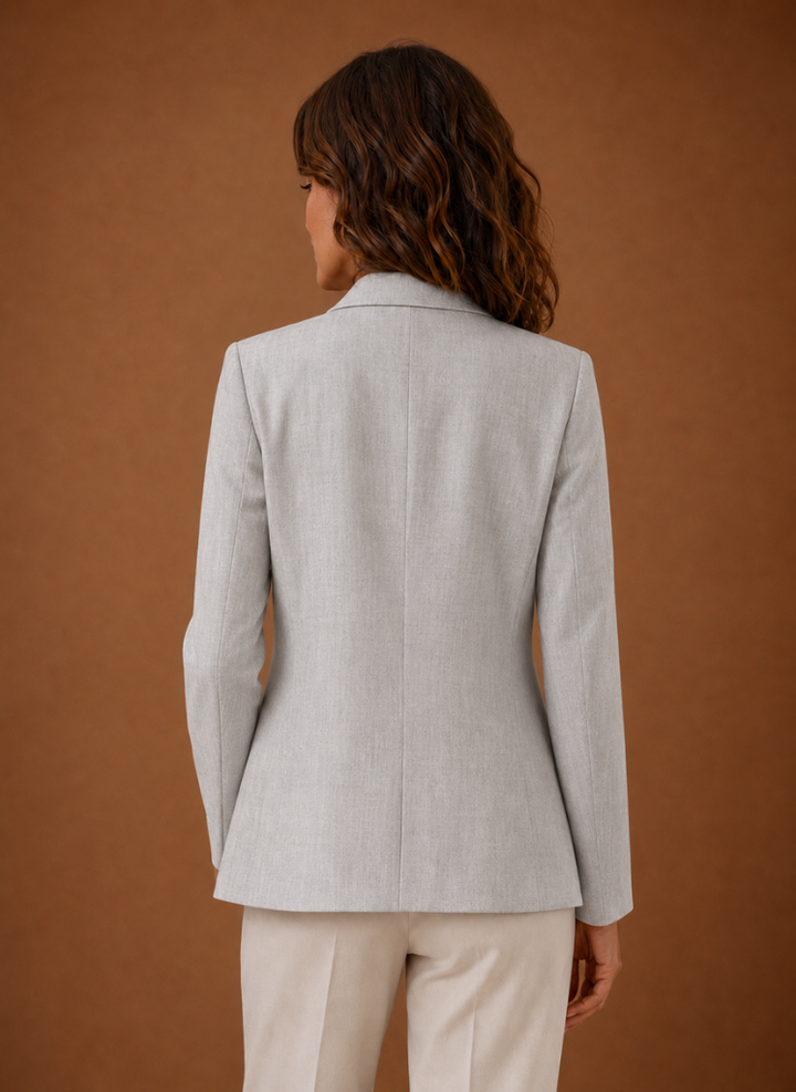 Stilvoller grauer Damen Blazer mit Langarm & Einknopf-Design; ideal als Business Blazer oder für elegante Abendmode.