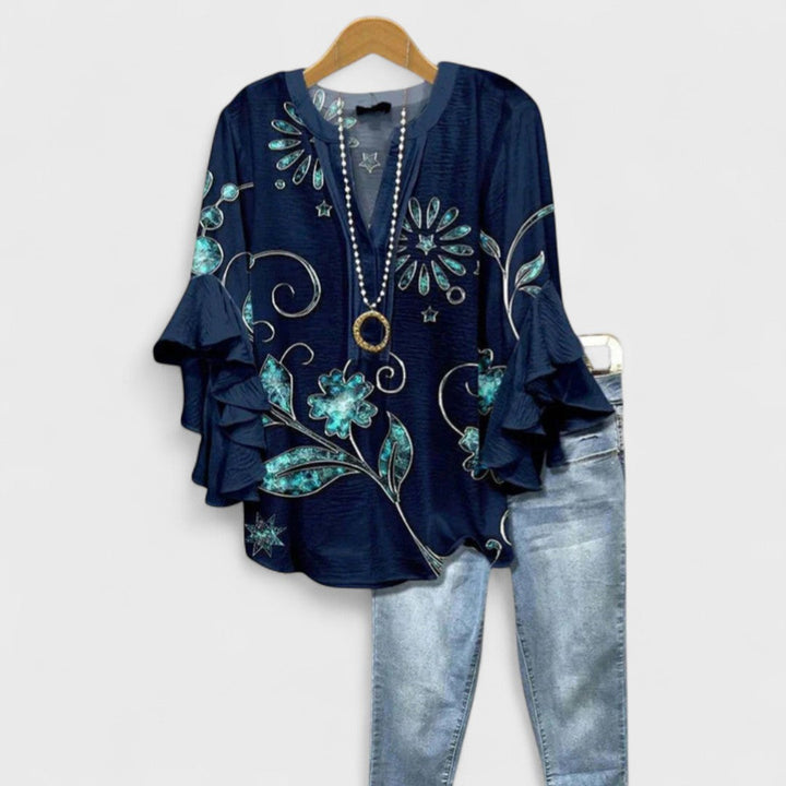 Elegante Damenbluse, Frühling/Sommer. V-Ausschnitt und Volantärmel. Komfortable, modische Freizeitbluse.
