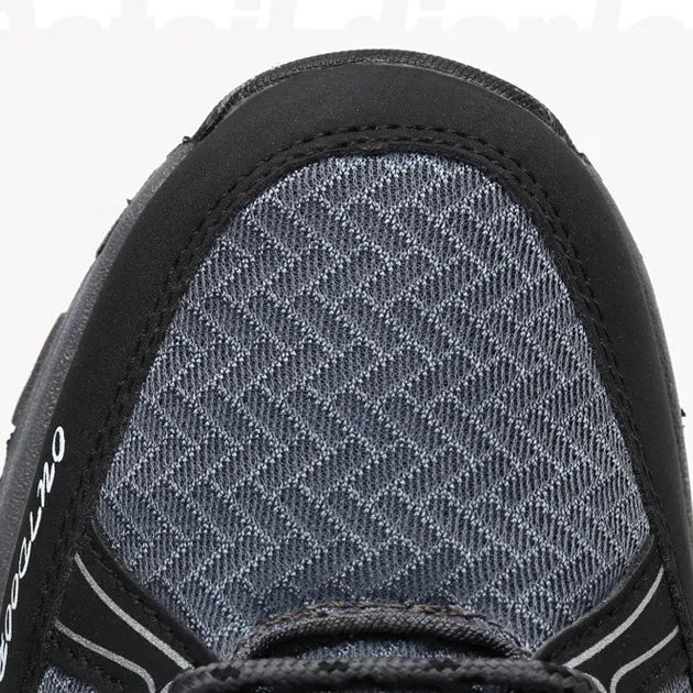 Damen Nordpfad Wanderstiefel in Blau, ideal für lange Touren, kombiniert Komfort mit zuverlässigem Grip.