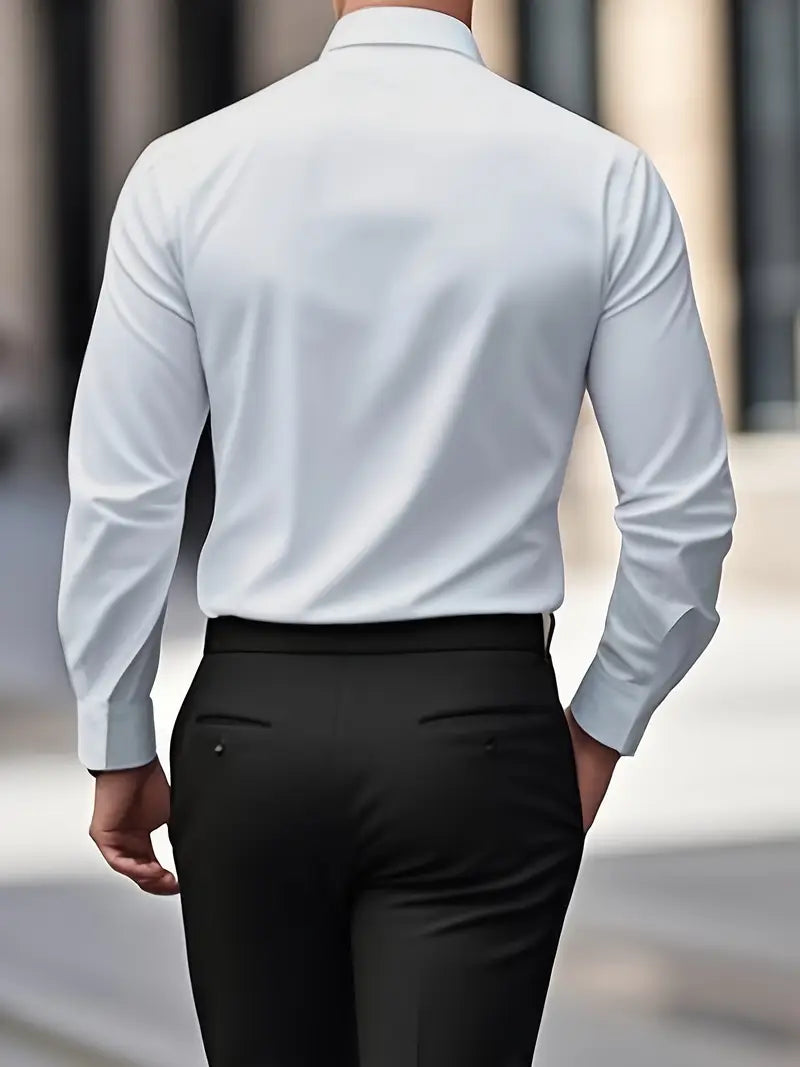 Modernes Businesshemd für Herren, bügelfrei & knitterarm. Ideal für den Arbeitsalltag und formelle Anlässe.