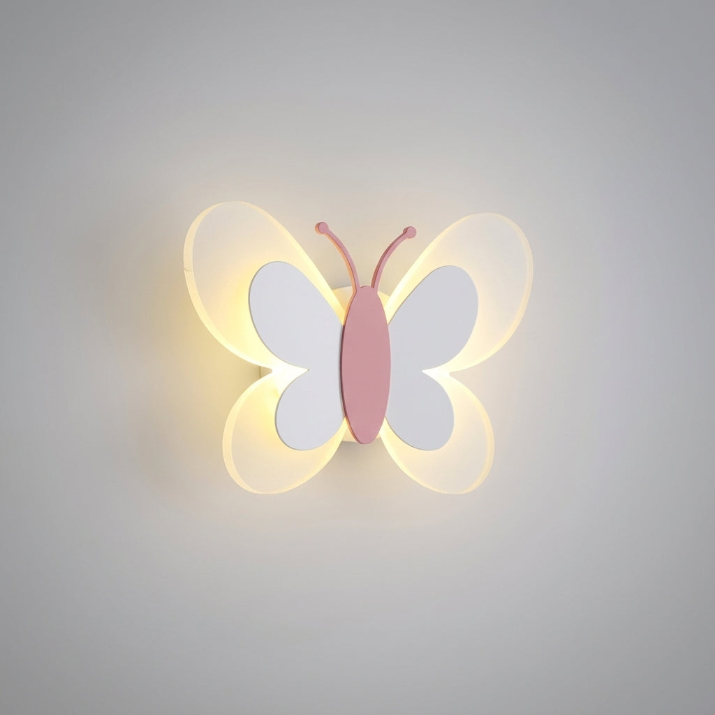 Acryl Schmetterling Wandlampe mit LED-Licht, perfekt als Kinderzimmerlampe oder Stimmungslicht im Wohnzimmer.