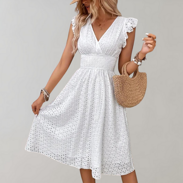 Weißes Damen Sommerkleid mit eleganten Rüschärmeln, leicht & bequem. Perfekt für Freizeit & Sommer.
