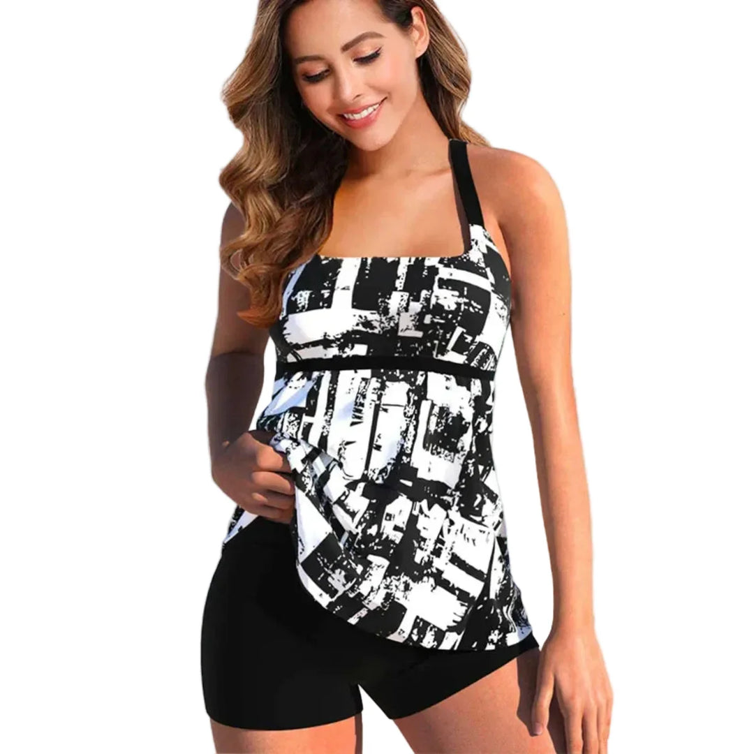 Damen Tankini Set mit Shorts, ideal für Sommer, Strand & Pool. Bequeme & modische Bademode für Frauen.