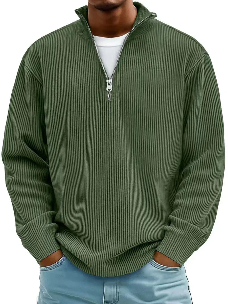 Bequemer Herren Rippstrick Pullover mit elegantem Halb-Reißverschluss. Ideal für den modernen Mann.