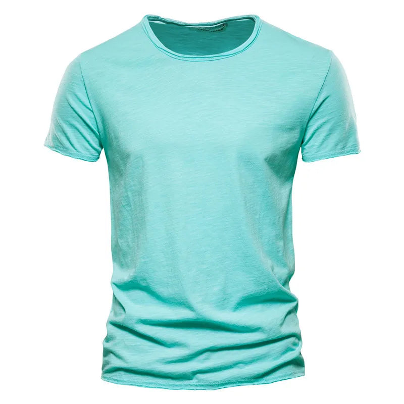 Unifarbenes Herren Kurzarm T-Shirt, Slim Fit, atmungsaktiv, ein cleaner Look für Freizeit.