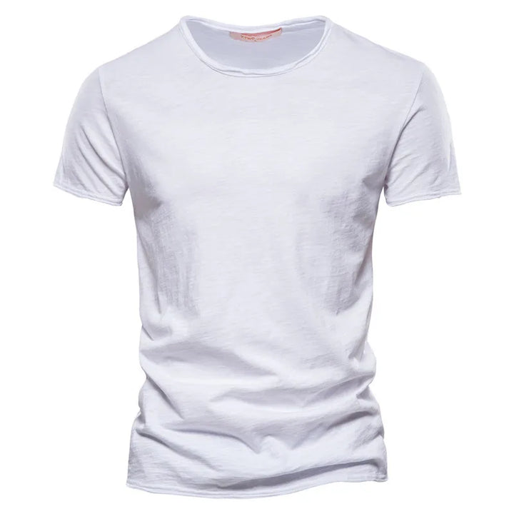 Essentielles Herren Basic Kurzarm T-Shirt, Slim Fit, atmungsaktiv, perfekt für jedes Outfit.
