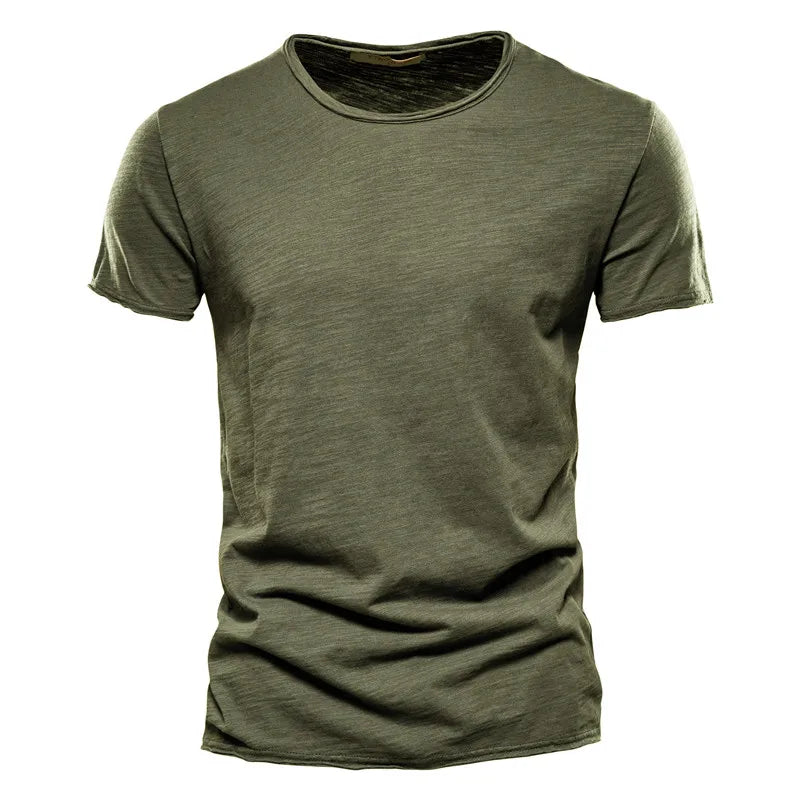 Herren Sport- & Freizeit T-Shirt, Kurzarm, Slim Fit, atmungsaktiv, ideal für Bewegung.