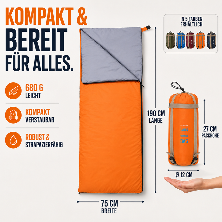 Person schläft bequem im ultraleichten Umschlag-Schlafsack beim Outdoor-Camping.