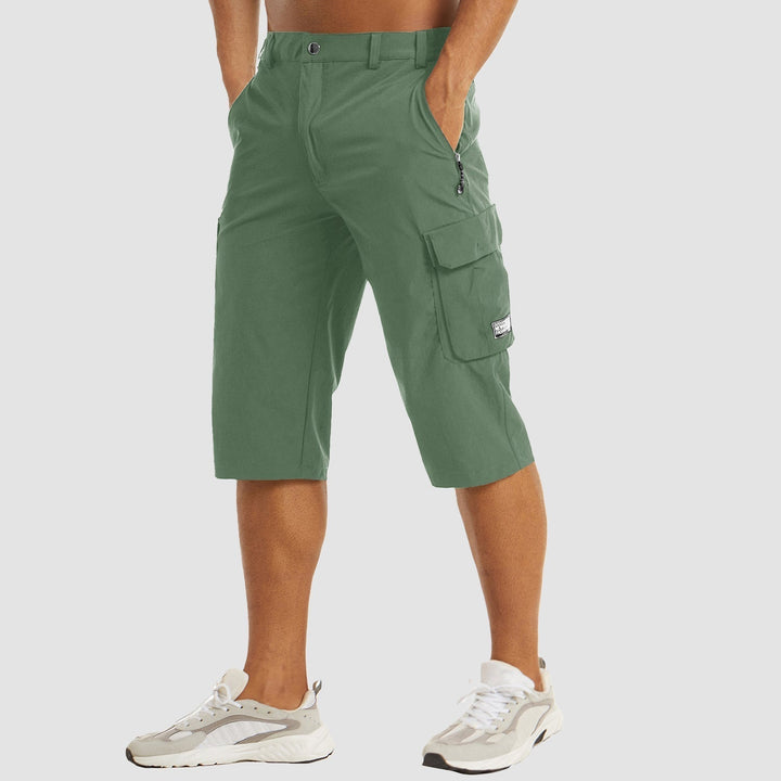 Dunkle Herren Cargo Shorts, schnelltrocknend und robust für Outdoor-Abenteuer und täglichen Komfort.