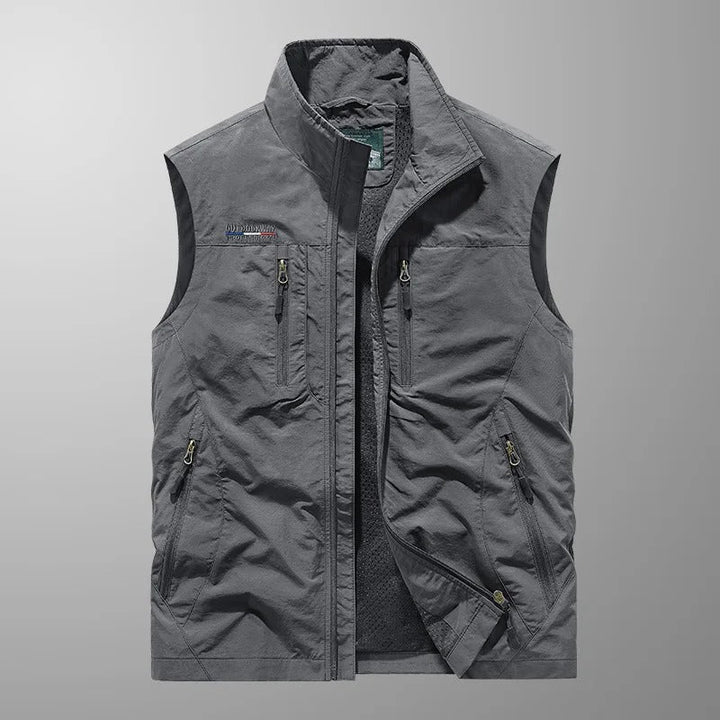 Multifunktionale Damen Cargo-Weste mit vielen Taschen, leicht & atmungsaktiv. Für Wanderungen und Stadt.