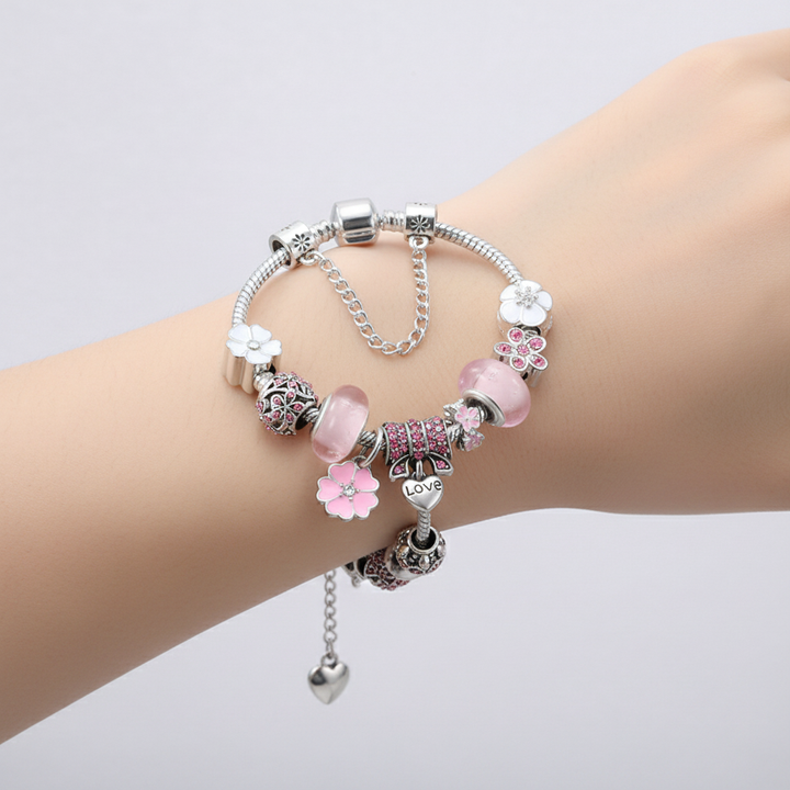 Exklusives Damen-Silberarmband mit floralem Design, perfekte Geschenkidee aus 925er Sterlingsilber.